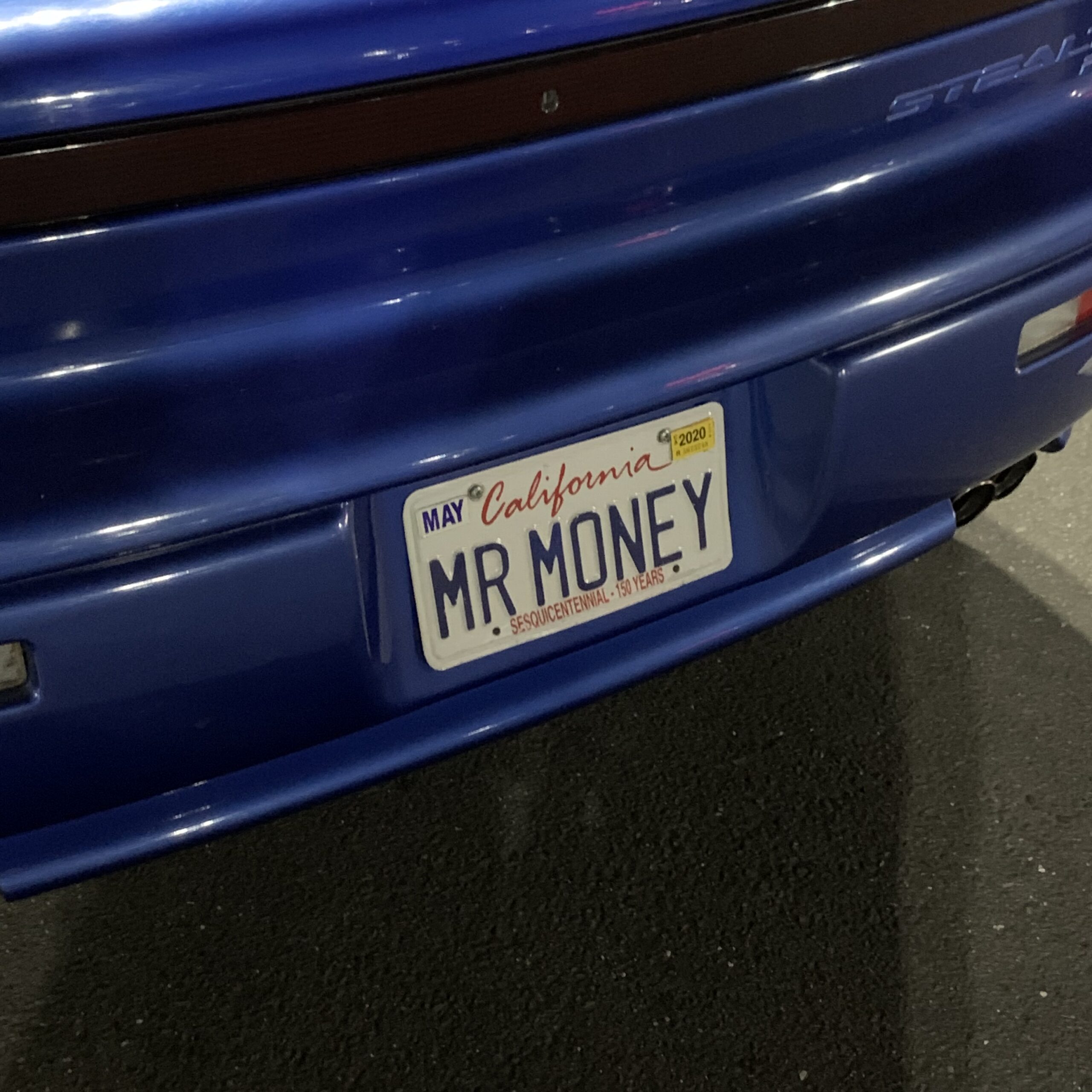 Ultimate money car: blue Dodge Stealth