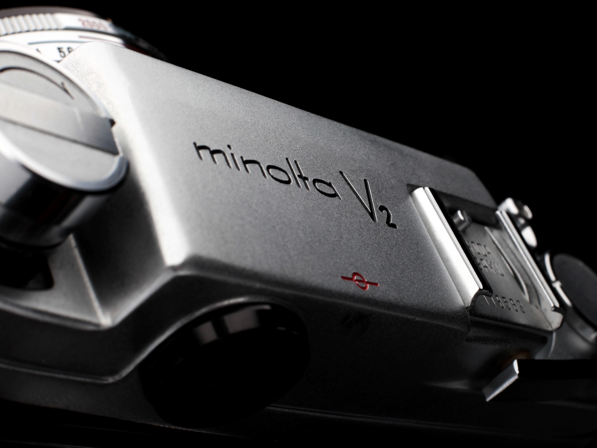 Minolta V2